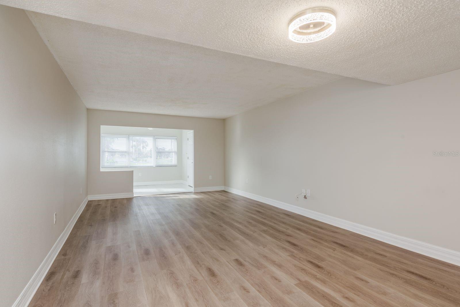 ROYAL STEWART ARMS - Residential