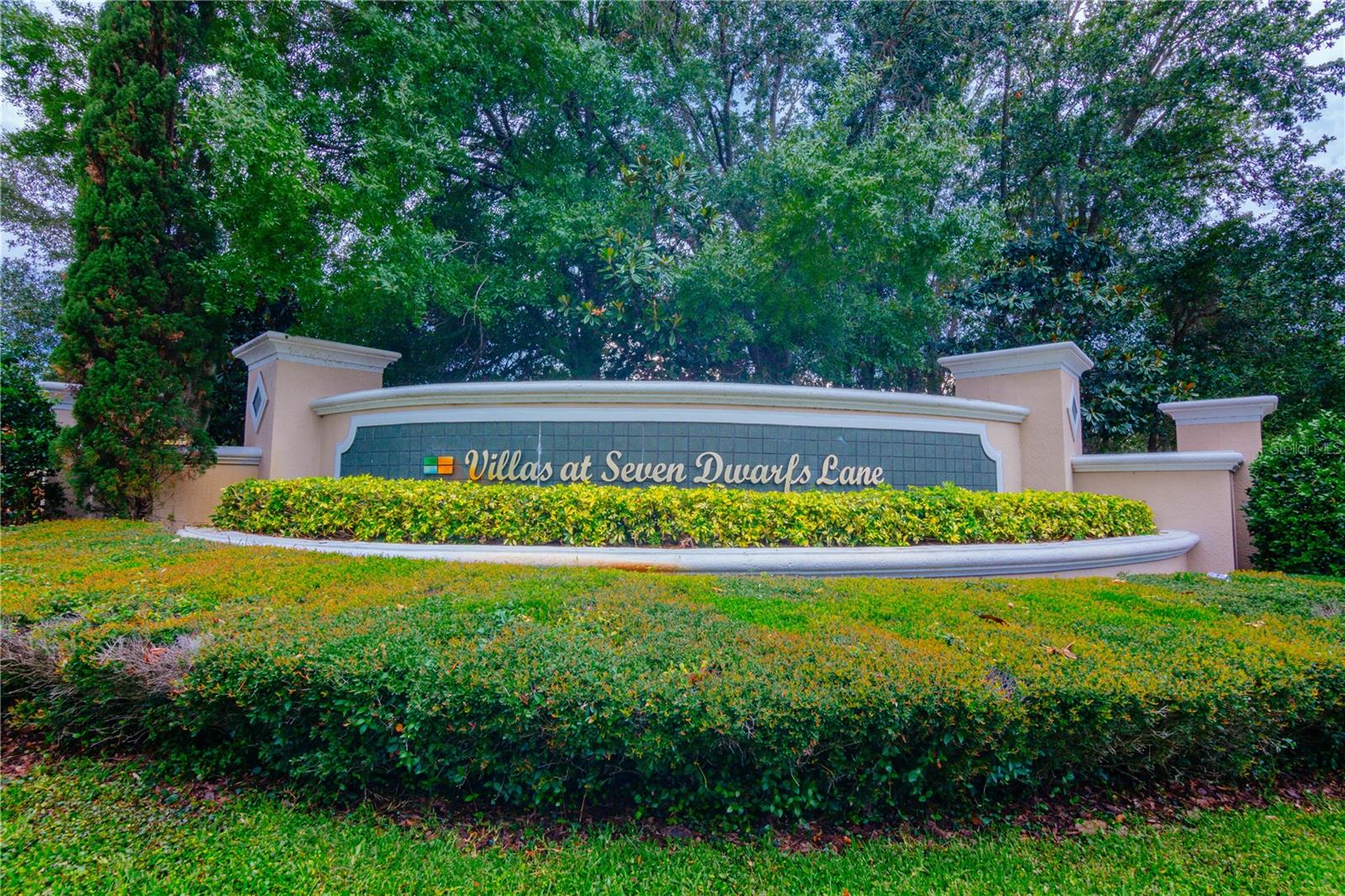 VILLAS AT SEVEN DWARFS LANE THE; A CONDO - Residential Lease