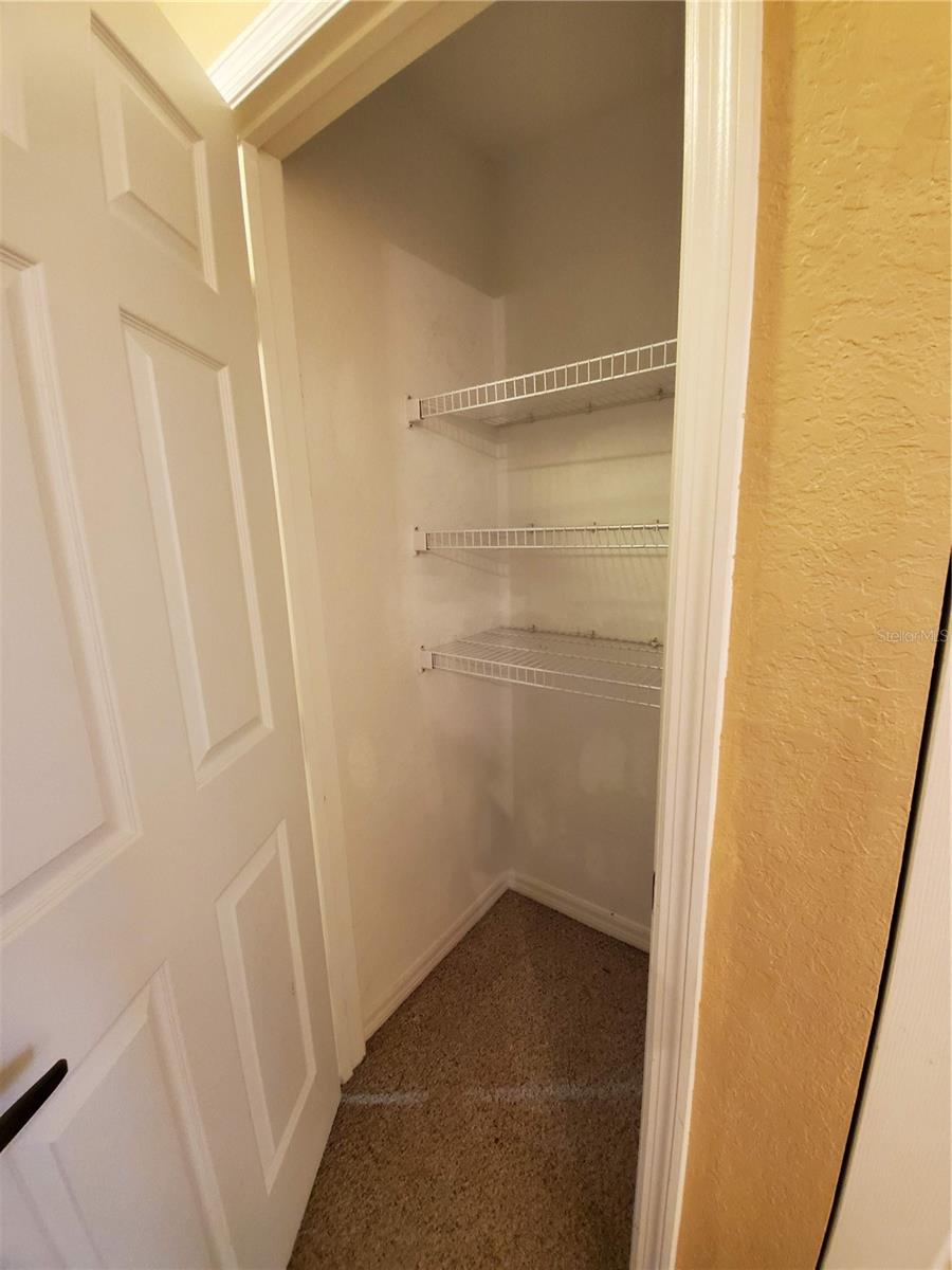 VILLAS AT SEVEN DWARFS LANE THE; A CONDO - Residential Lease