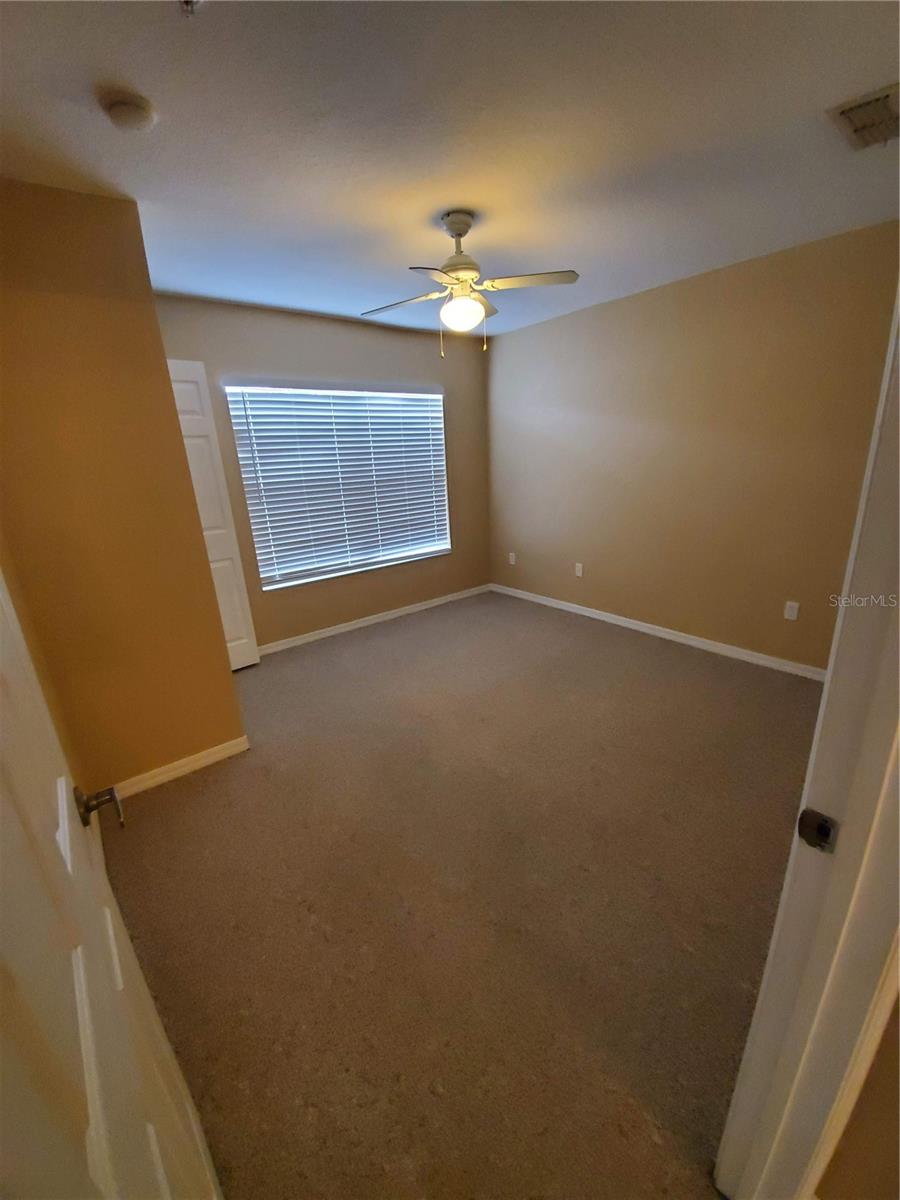 VILLAS AT SEVEN DWARFS LANE THE; A CONDO - Residential Lease