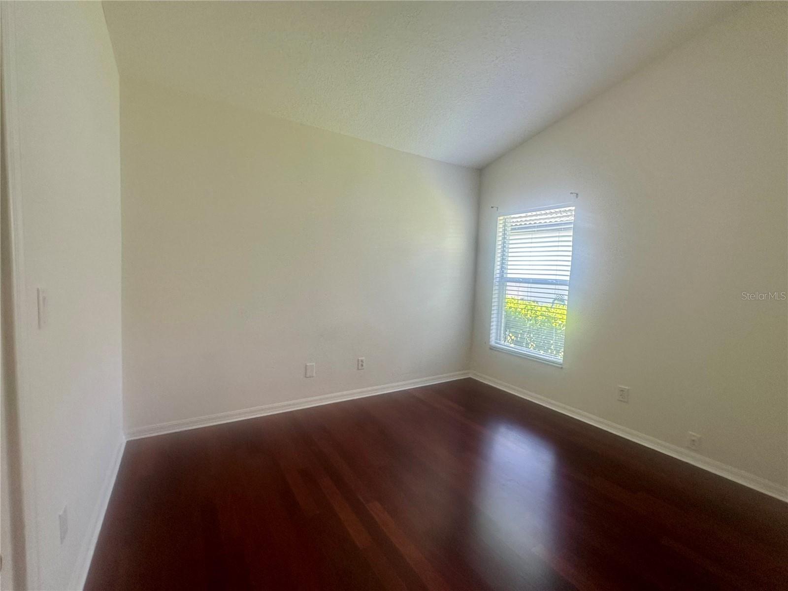 FAIRWAYS AT IMPERIAL LAKEWOODS 1A1 - Residential Lease