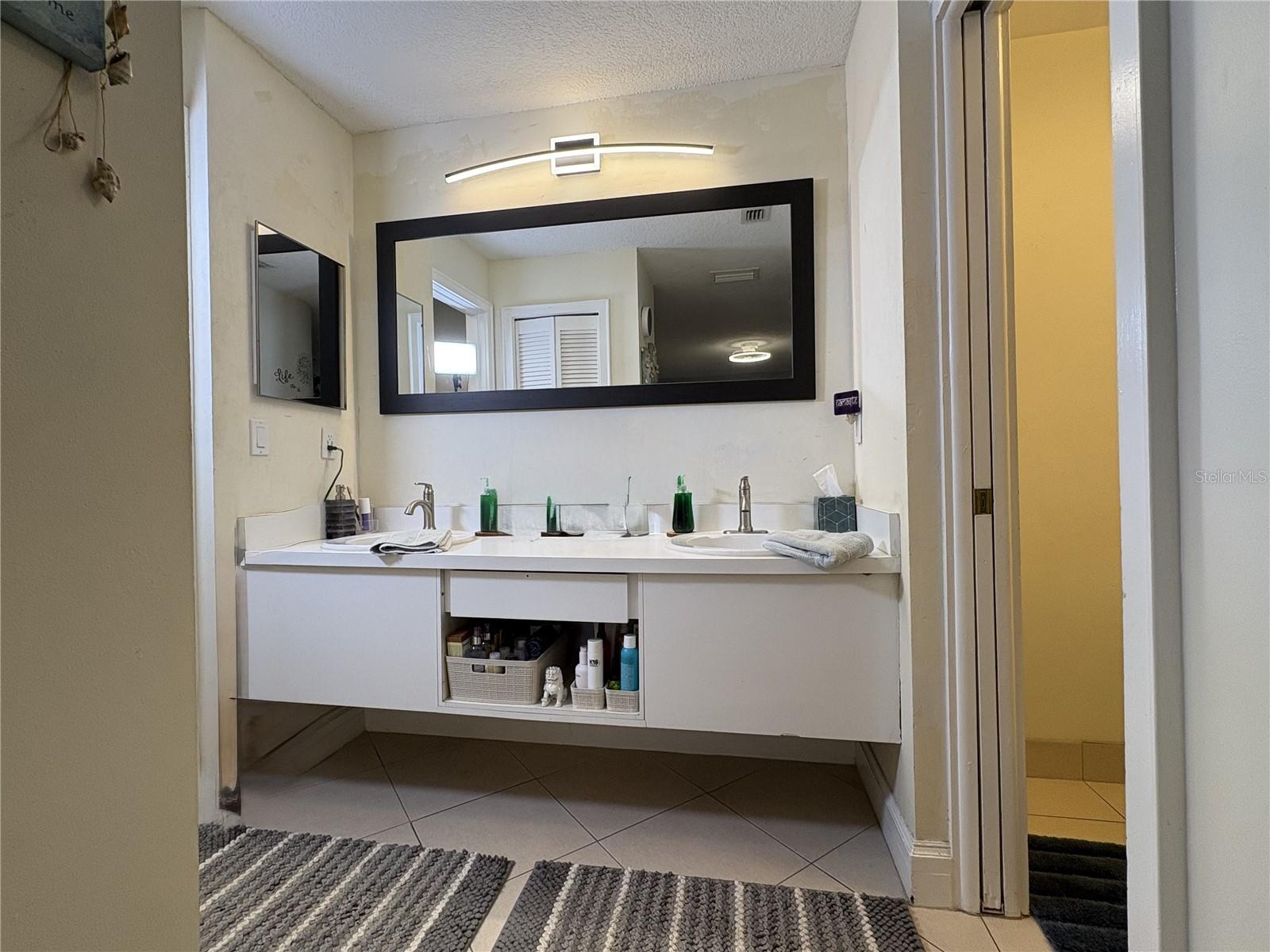 SUN BAY CLUB CONDO - Residential