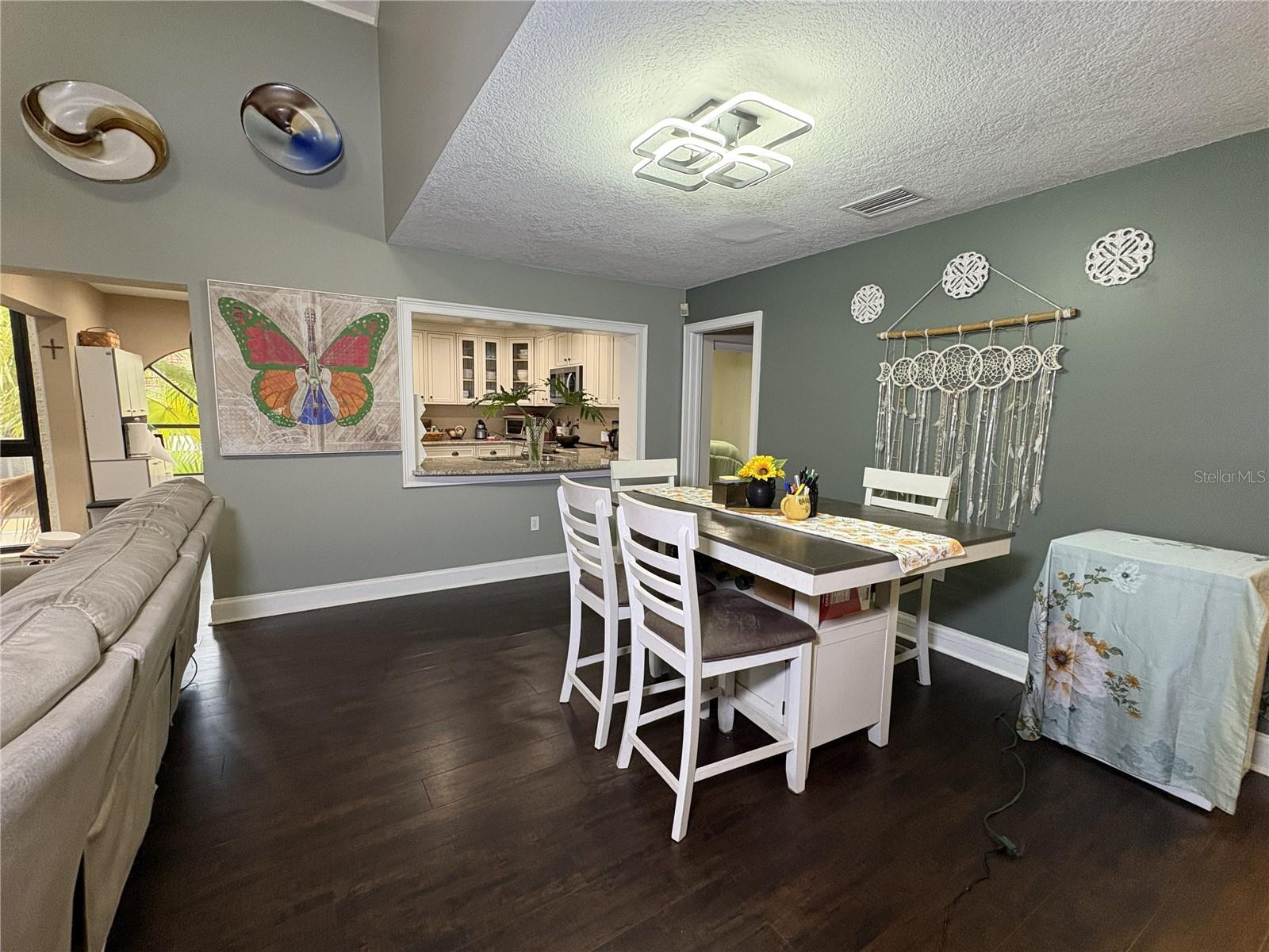 SUN BAY CLUB CONDO - Residential