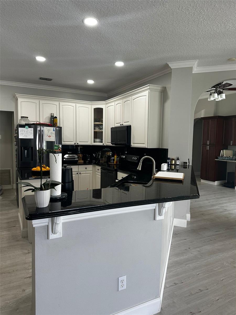 VILLAGES AT EASTWOOD - Residential Lease