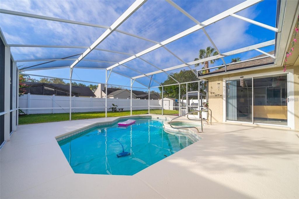 Photo of 418 Rockafellow Way, Orlando, FL 32828 (MLS # O6357323)