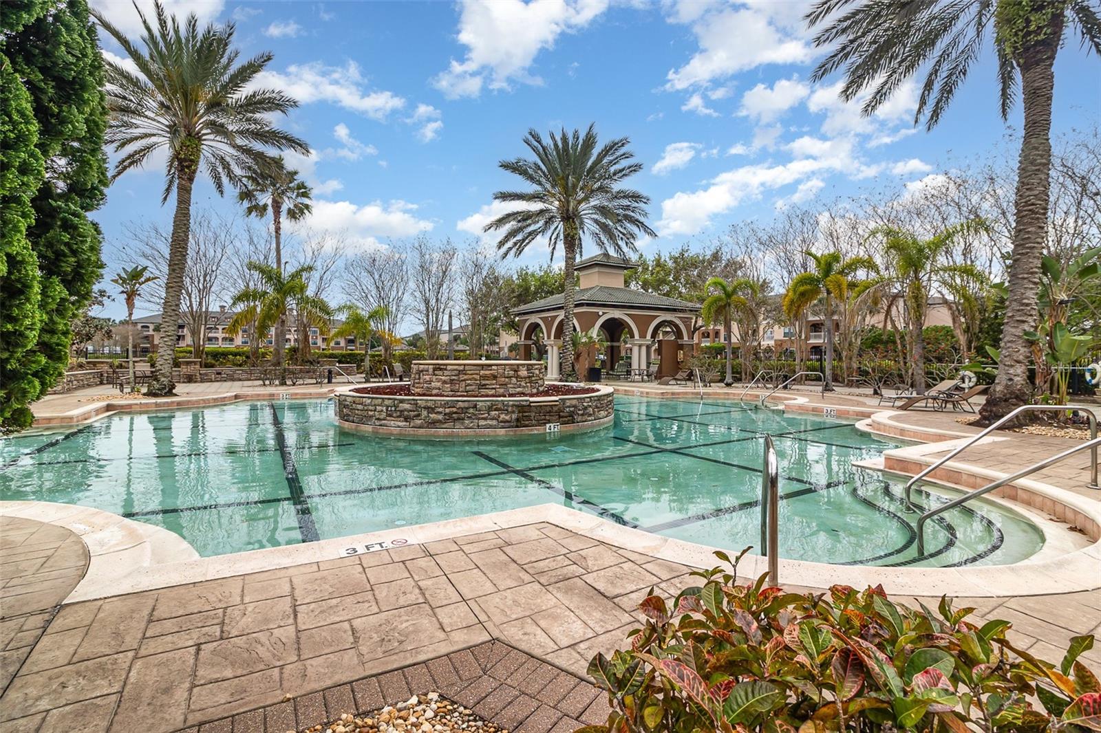 THREE FOUNTAINS/VIERA - Residential