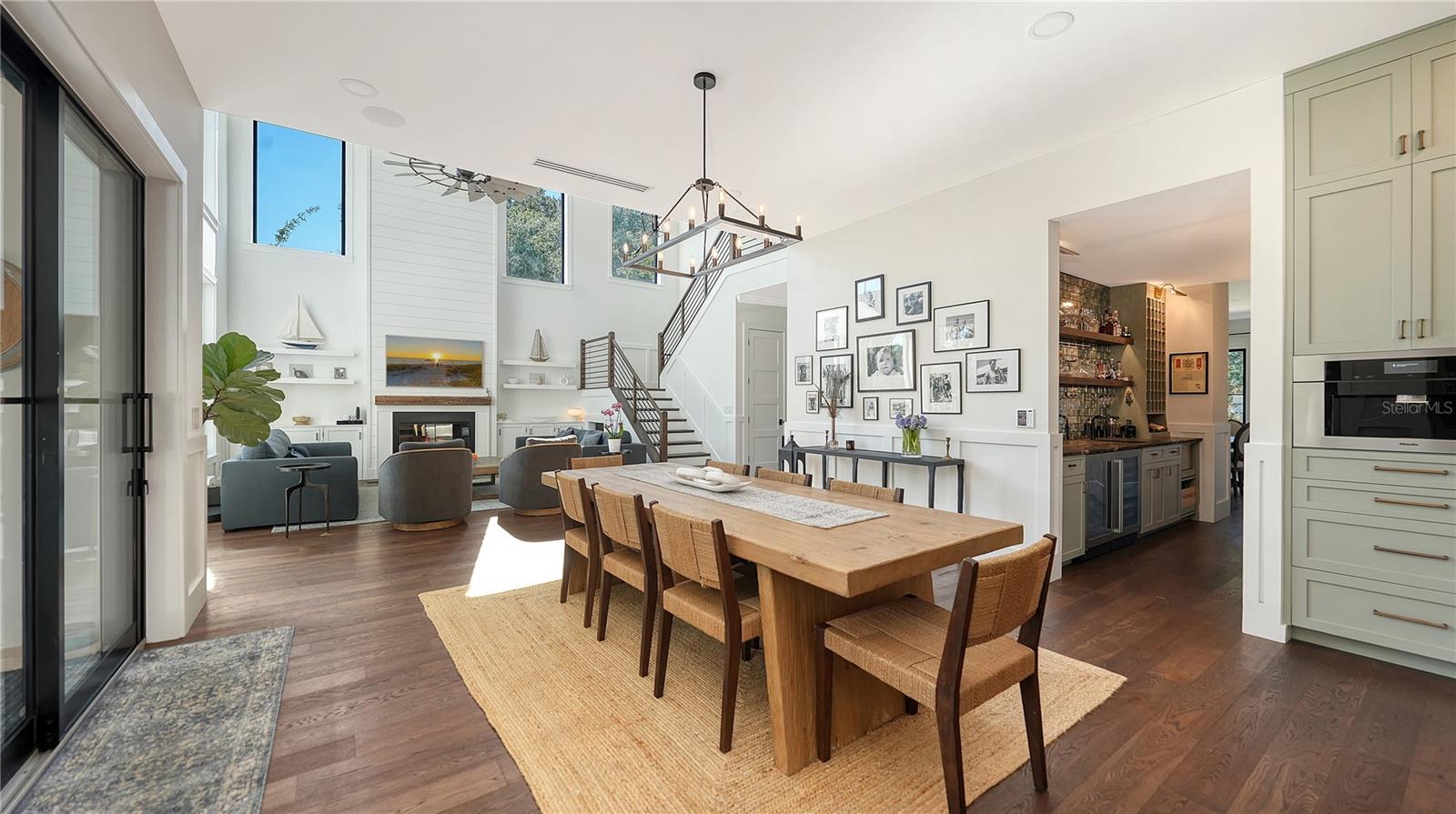 SADDLE CREEK - Residential