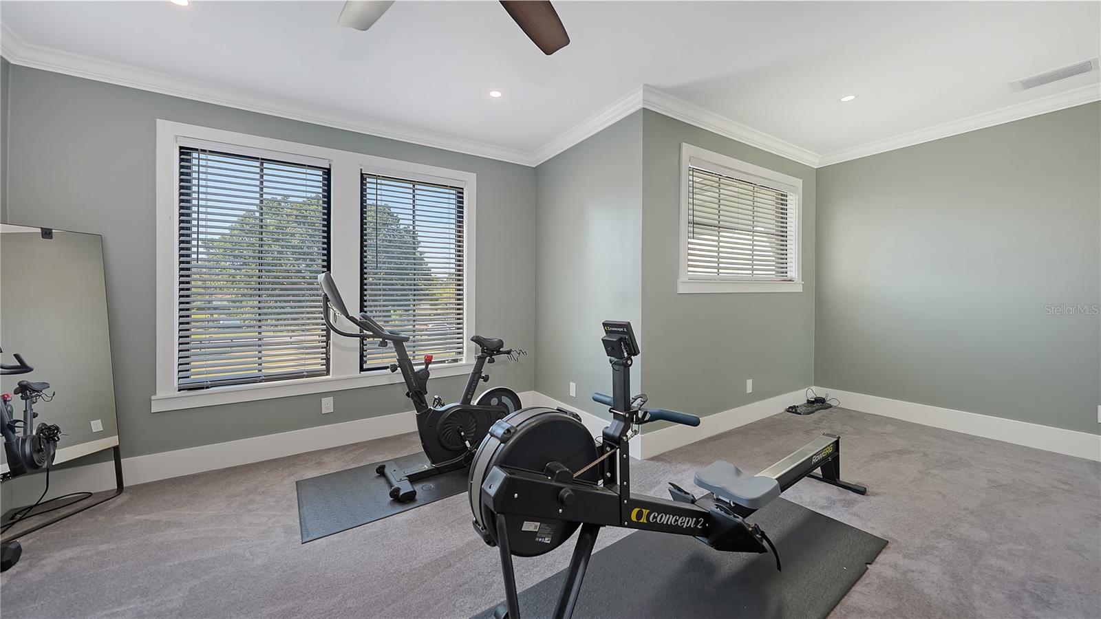 SADDLE CREEK - Residential