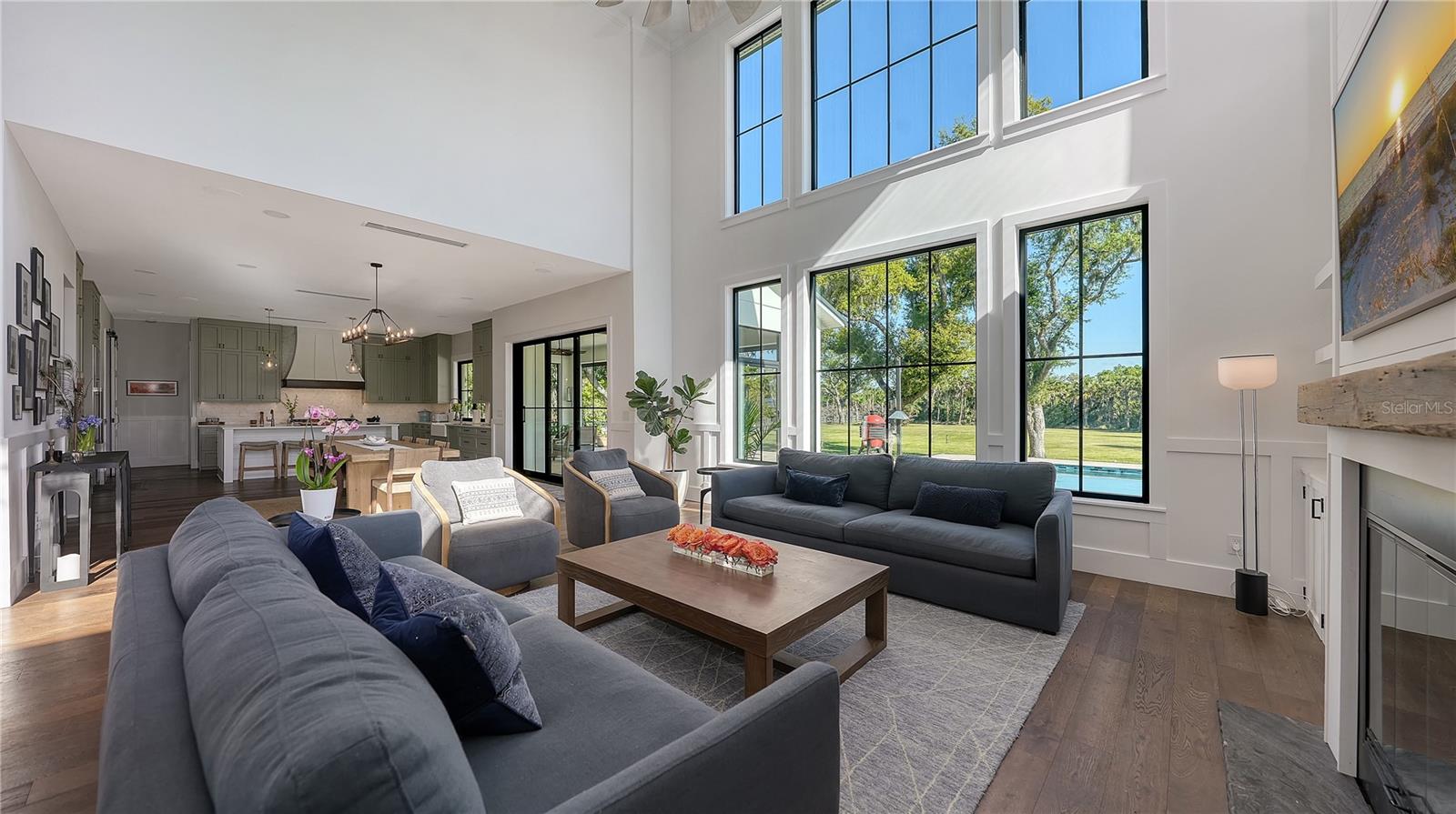 SADDLE CREEK - Residential