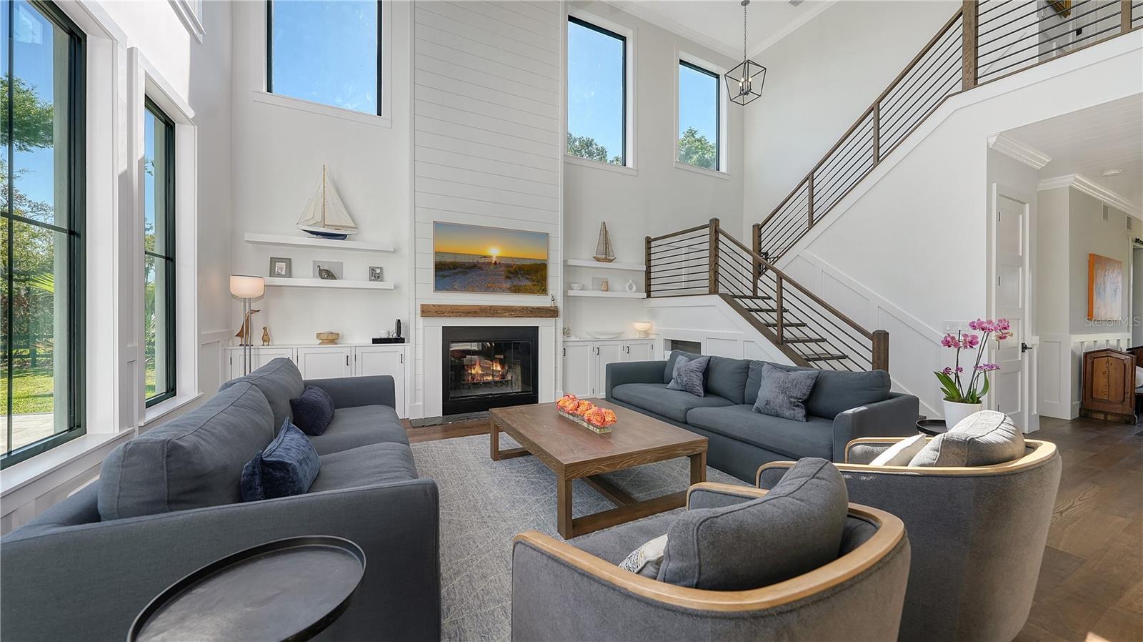 SADDLE CREEK - Residential