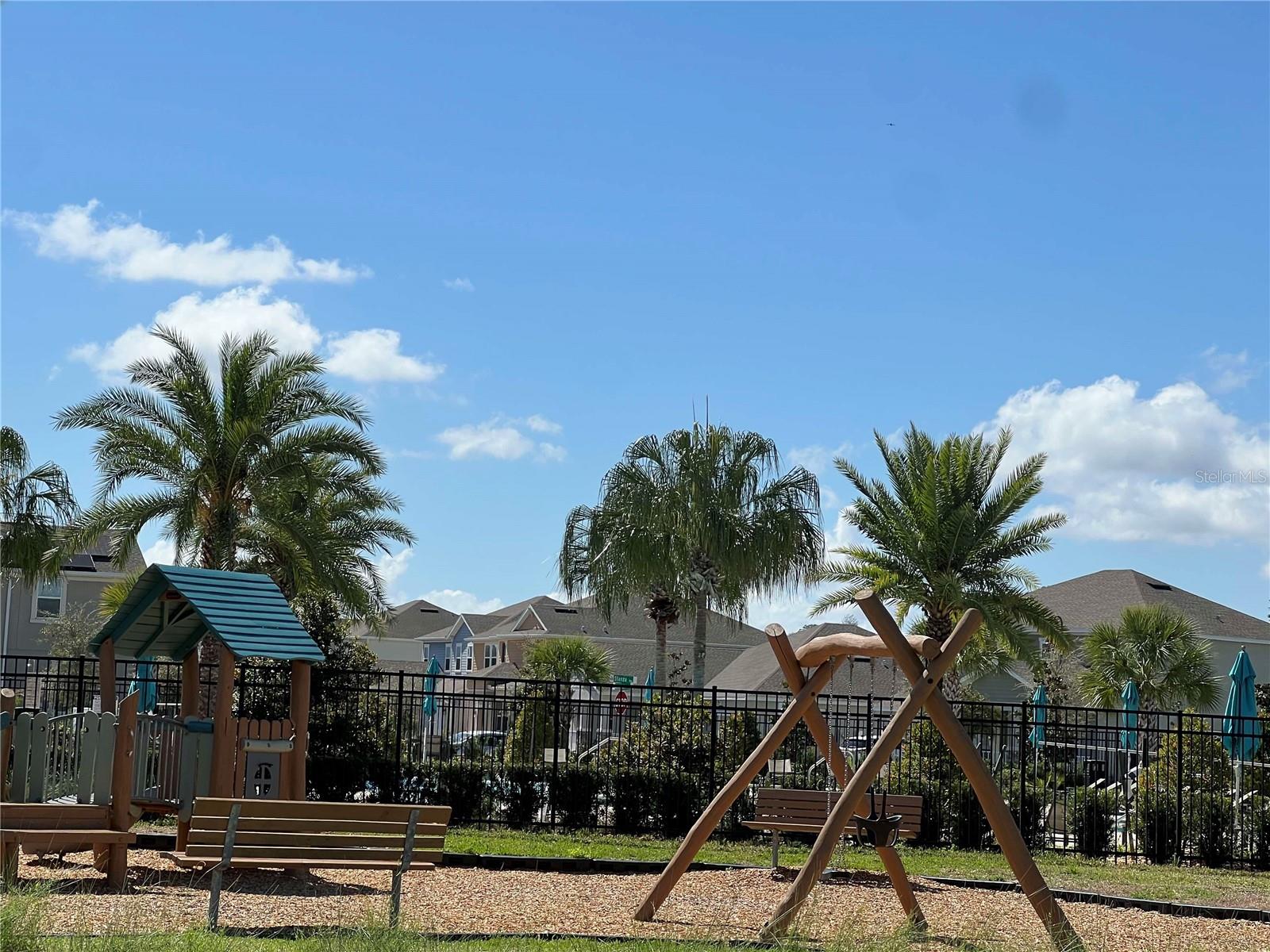 STOREY PARK - Residential