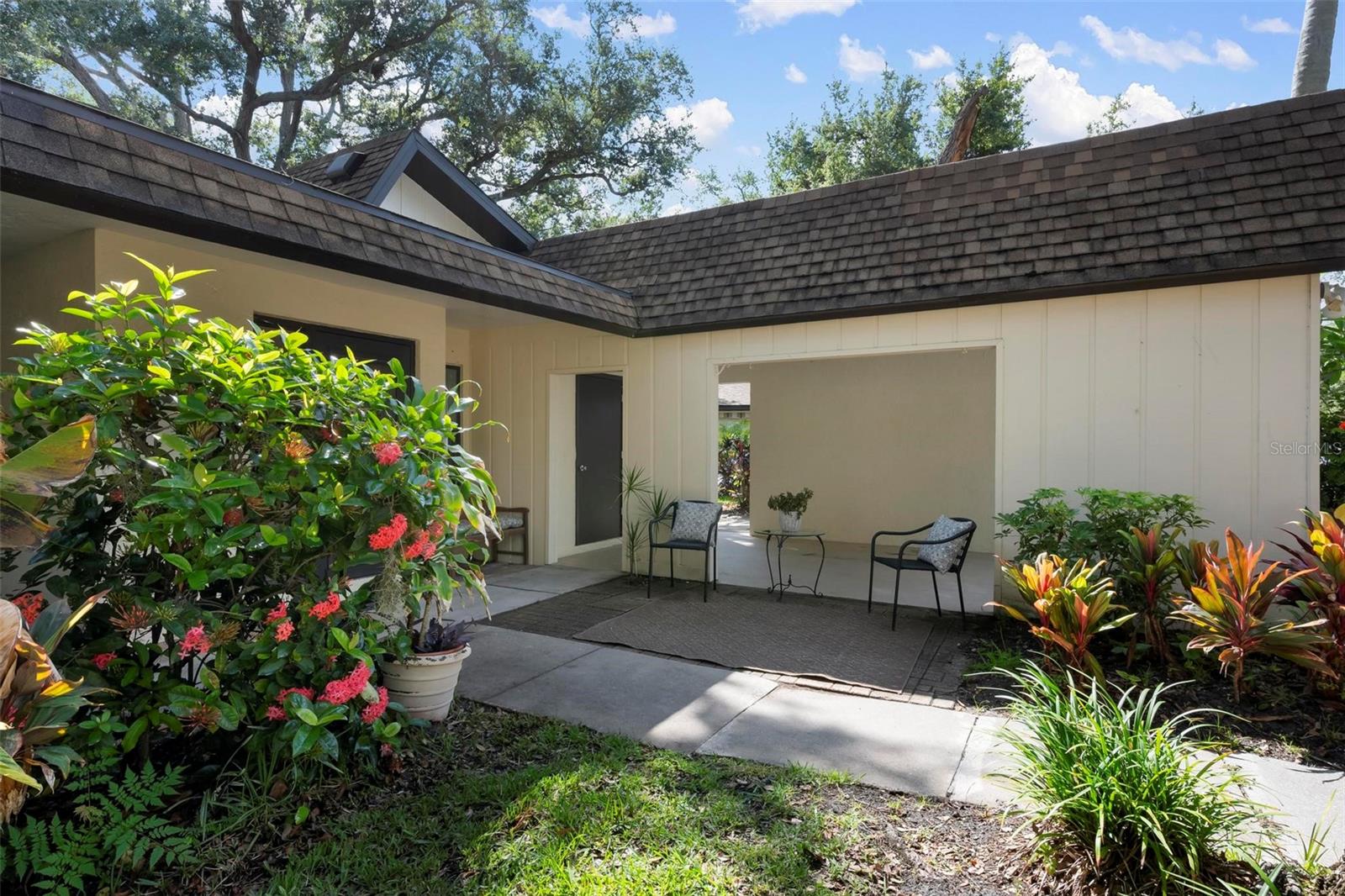 2227 CIRCLEWOOD DRIVE 52