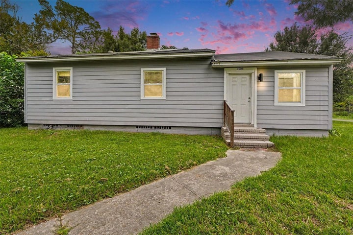 Photo 1 of 27 — 3505 POINSETTA STREET, JACKSONVILLE, FL 32254