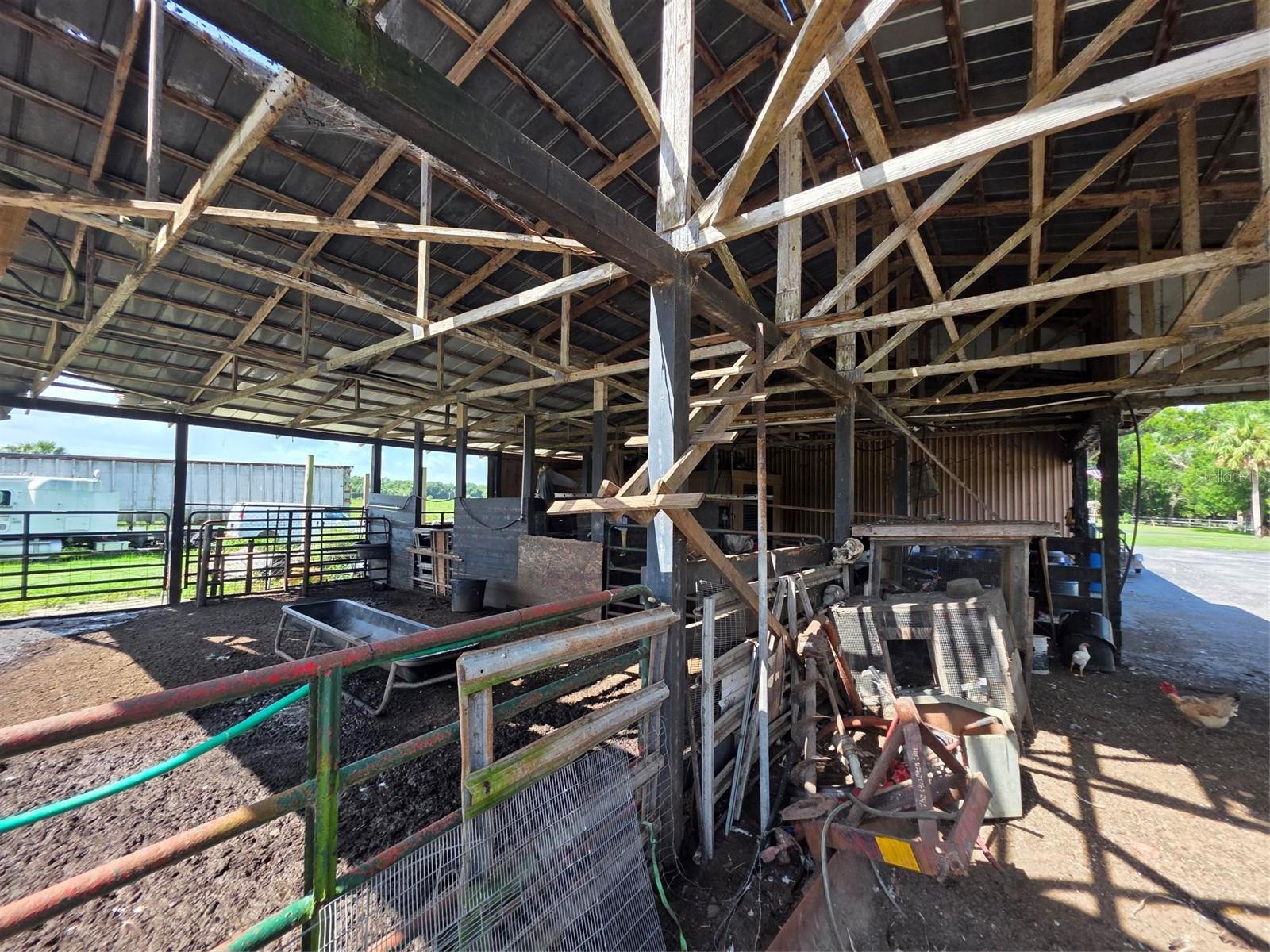PAULAND ACRES - Residential
