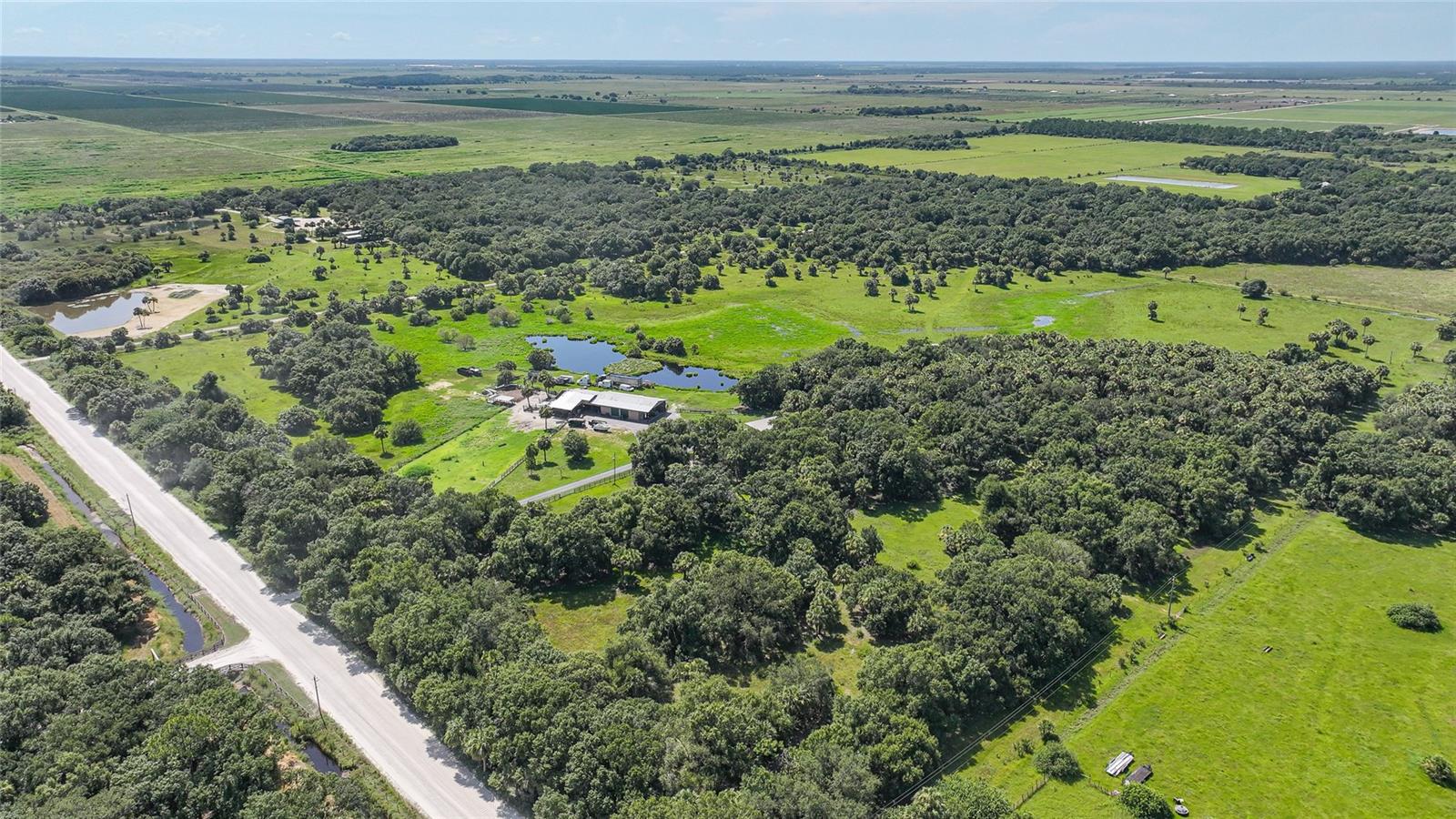 PAULAND ACRES - Residential