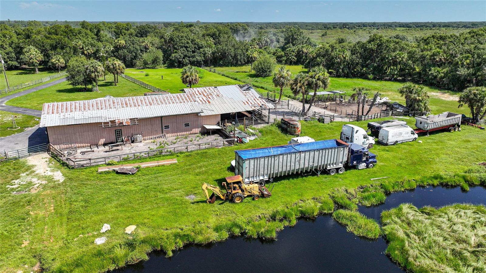 PAULAND ACRES - Residential
