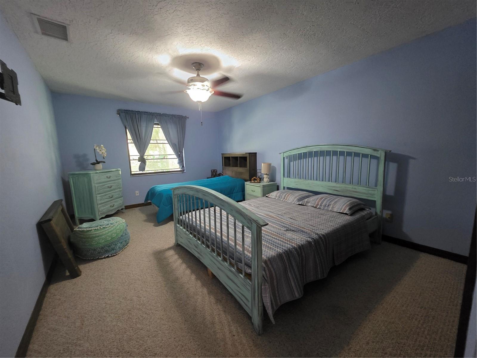 PAULAND ACRES - Residential