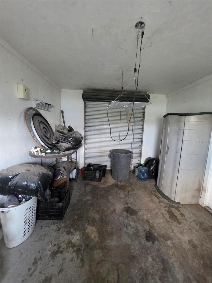 PAULAND ACRES - Residential