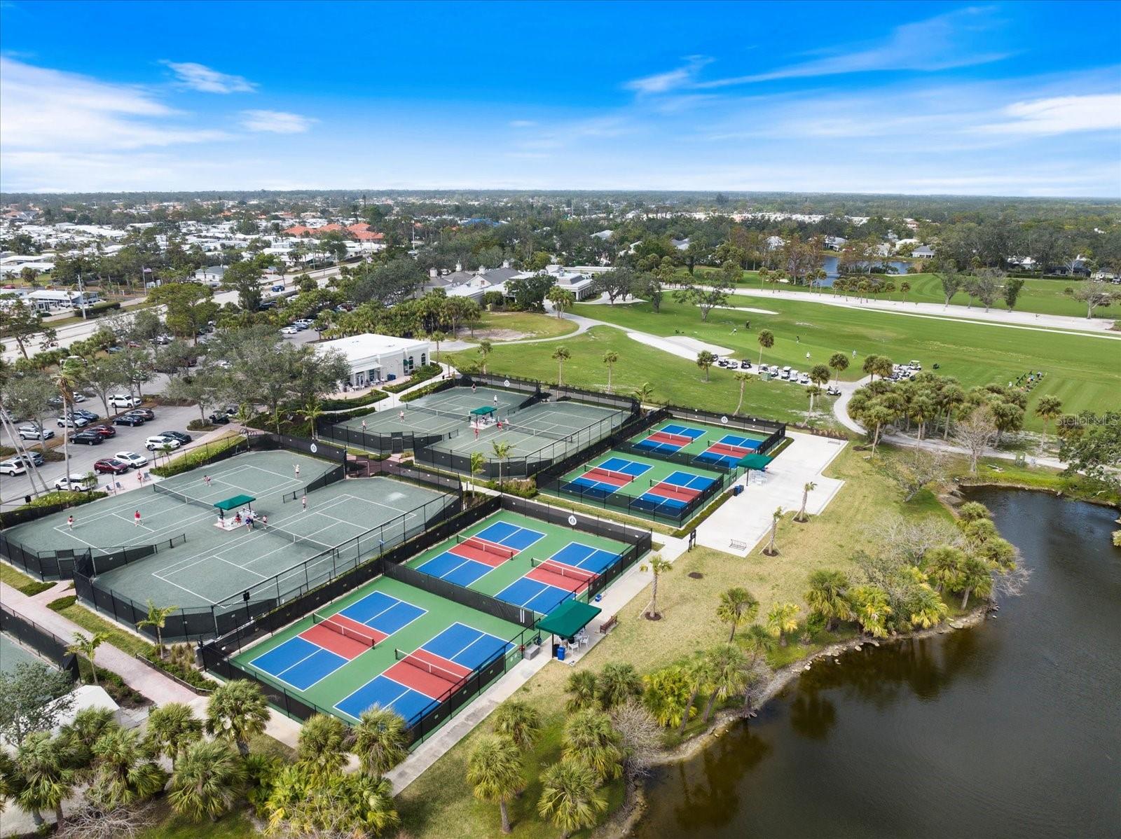 BOCA ROYALE - Residential