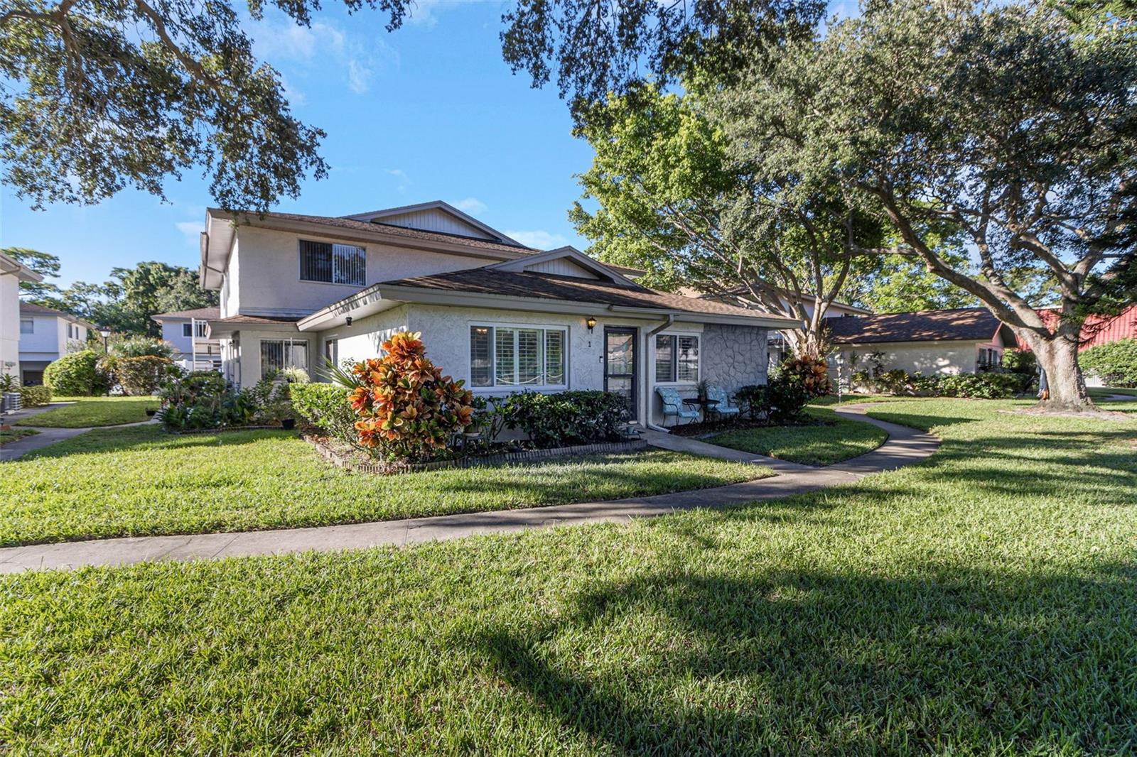 EASTWOOD PINES PH 1 CONDO - Residential