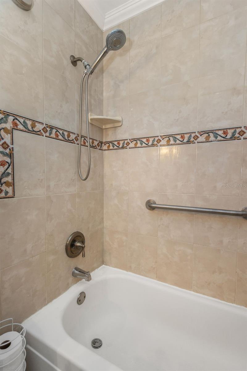 EASTWOOD PINES PH 1 CONDO - Residential