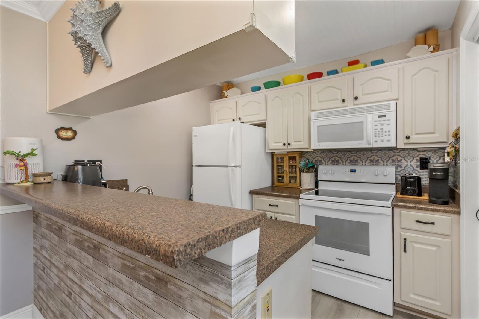 EASTWOOD PINES PH 1 CONDO - Residential