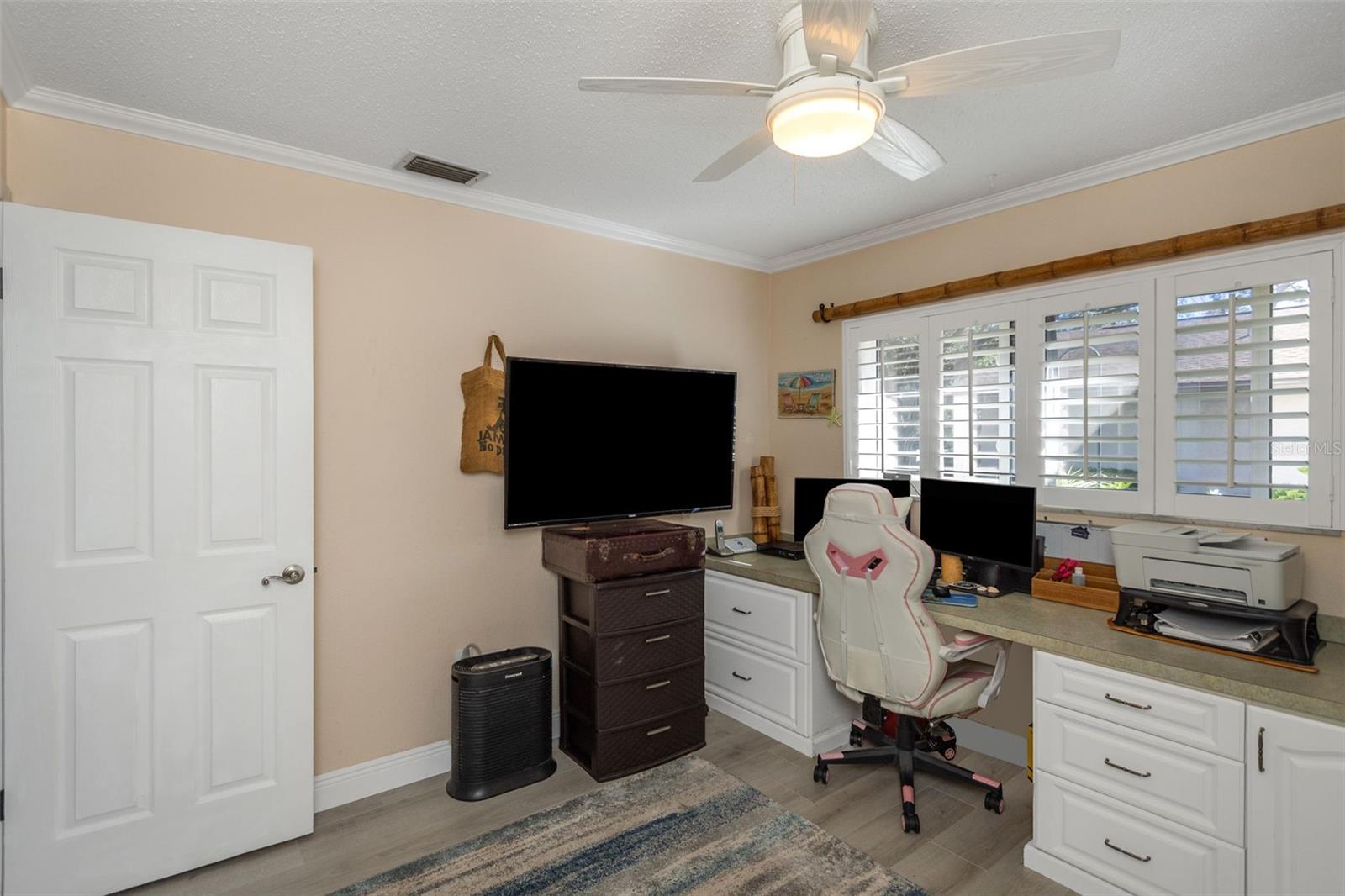 EASTWOOD PINES PH 1 CONDO - Residential