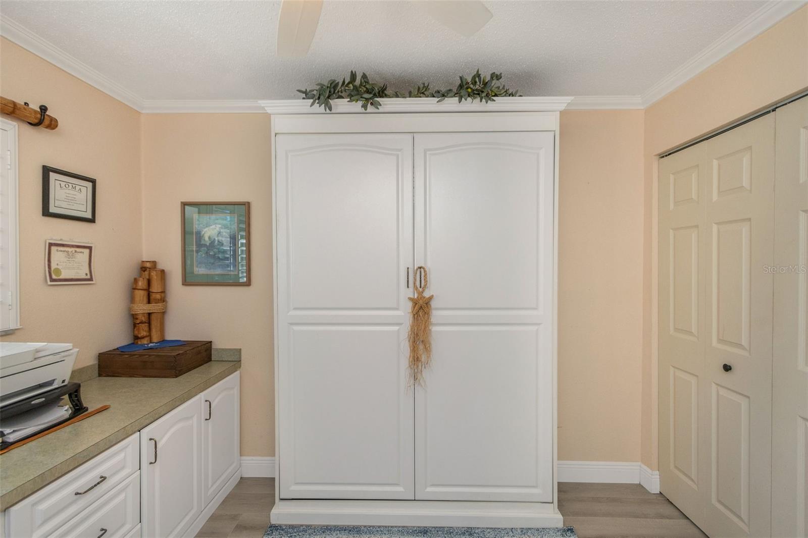 EASTWOOD PINES PH 1 CONDO - Residential