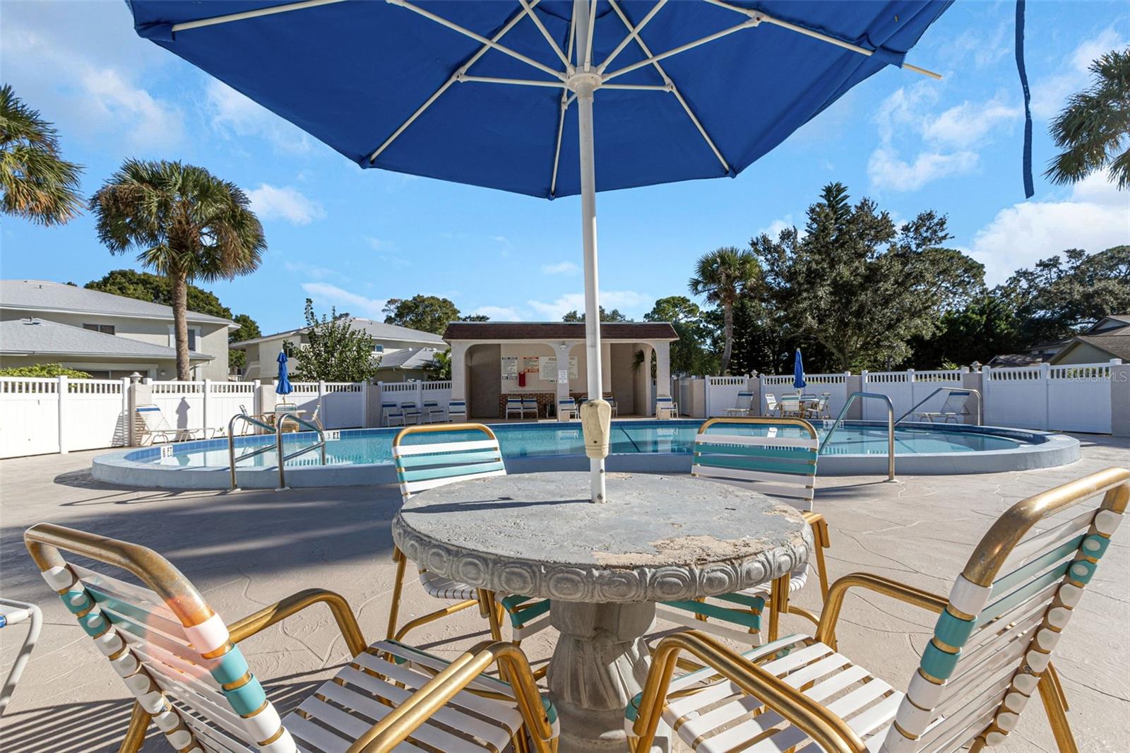 EASTWOOD PINES PH 1 CONDO - Residential