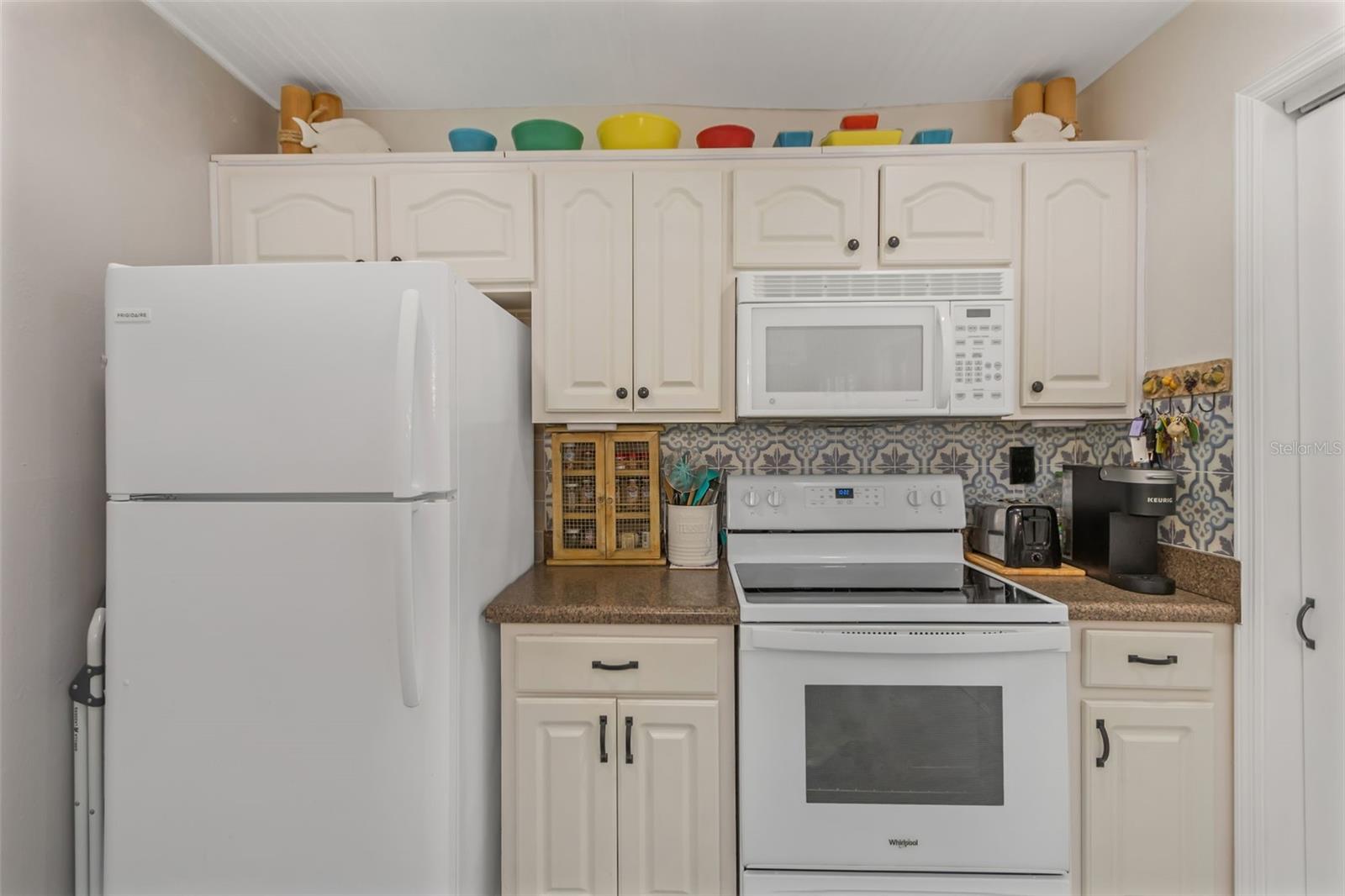 EASTWOOD PINES PH 1 CONDO - Residential