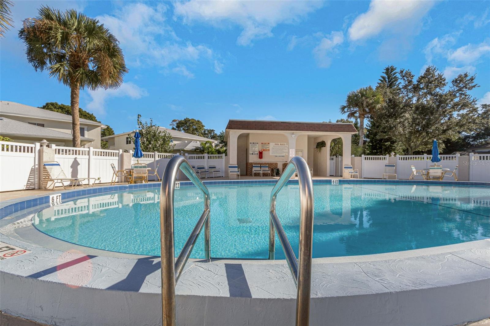 EASTWOOD PINES PH 1 CONDO - Residential