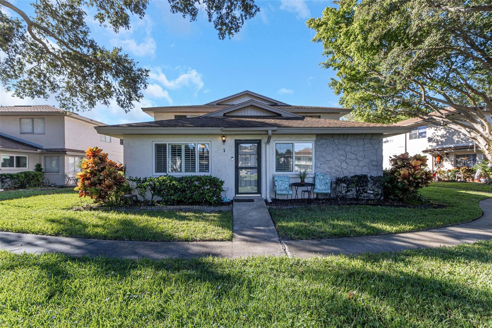 EASTWOOD PINES PH 1 CONDO - Residential