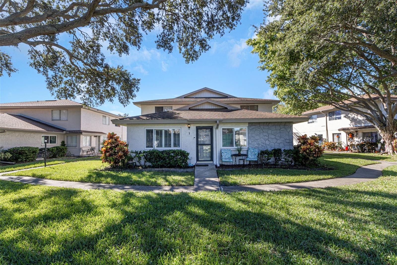 EASTWOOD PINES PH 1 CONDO - Residential