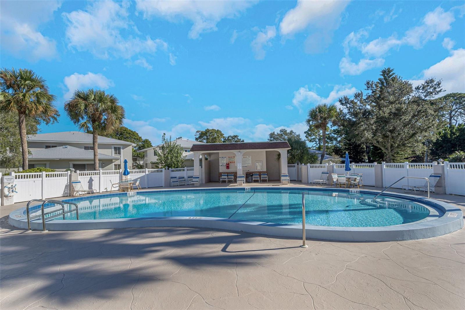 EASTWOOD PINES PH 1 CONDO - Residential