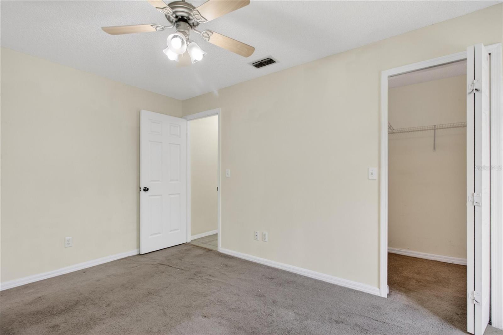 LAKE UNDERHILL PINES - Residential