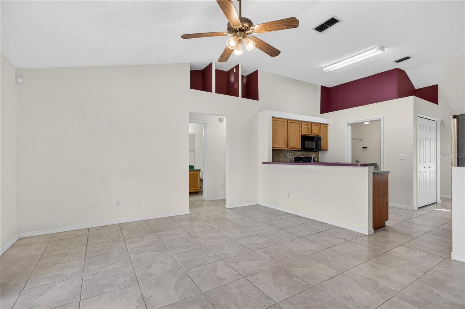 LAKE UNDERHILL PINES - Residential