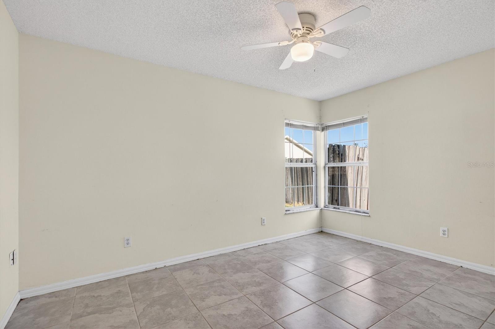 LAKE UNDERHILL PINES - Residential