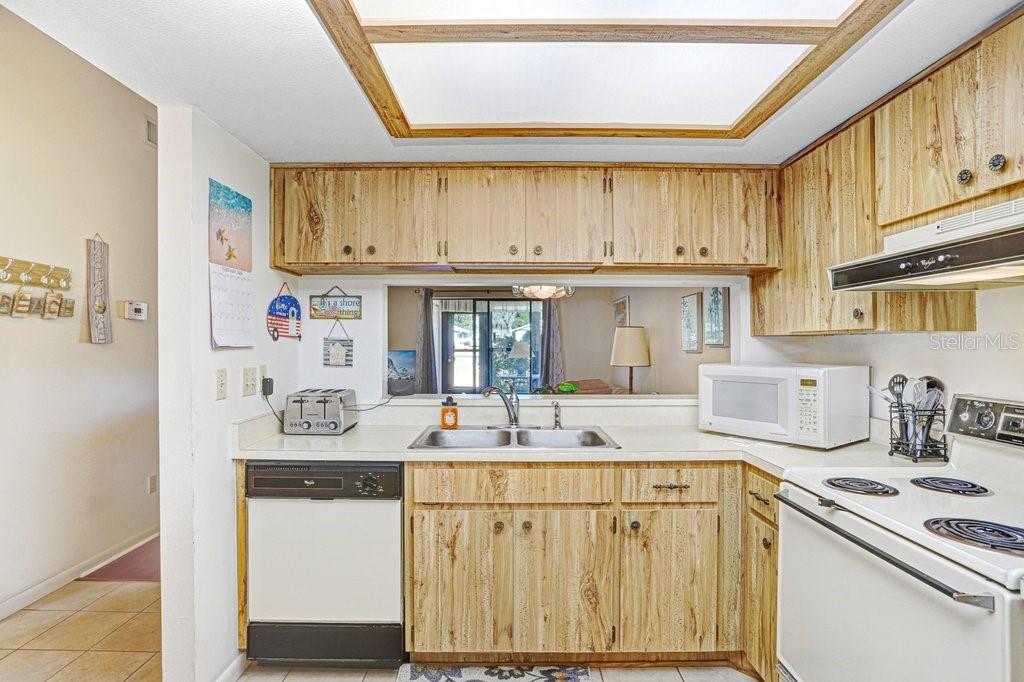 38429 COTTONWOOD PLACE