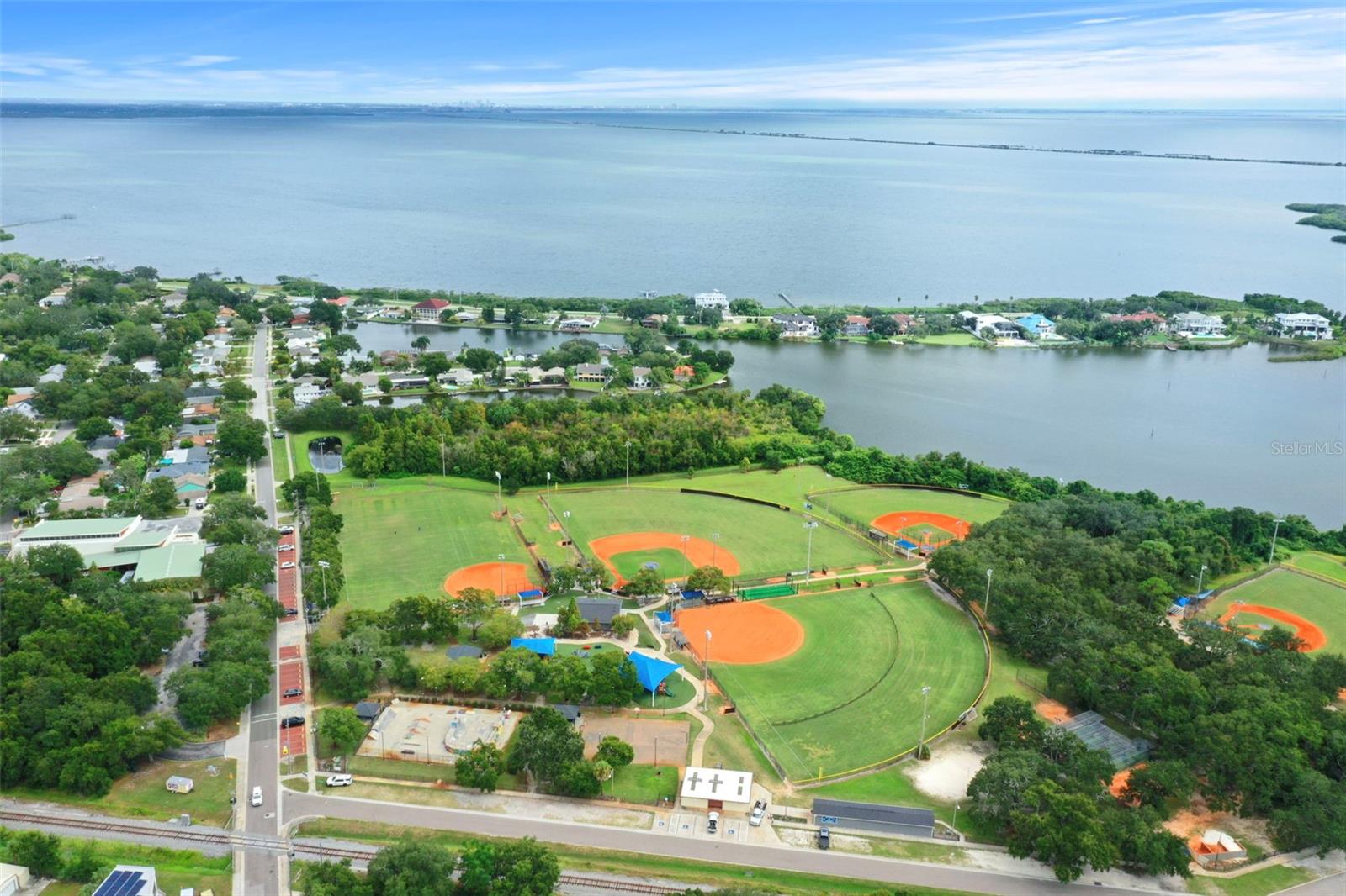 HARBOR HILLS PARK ADD - Residential