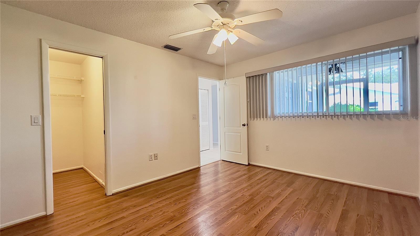 CEDAR CREEK - Residential