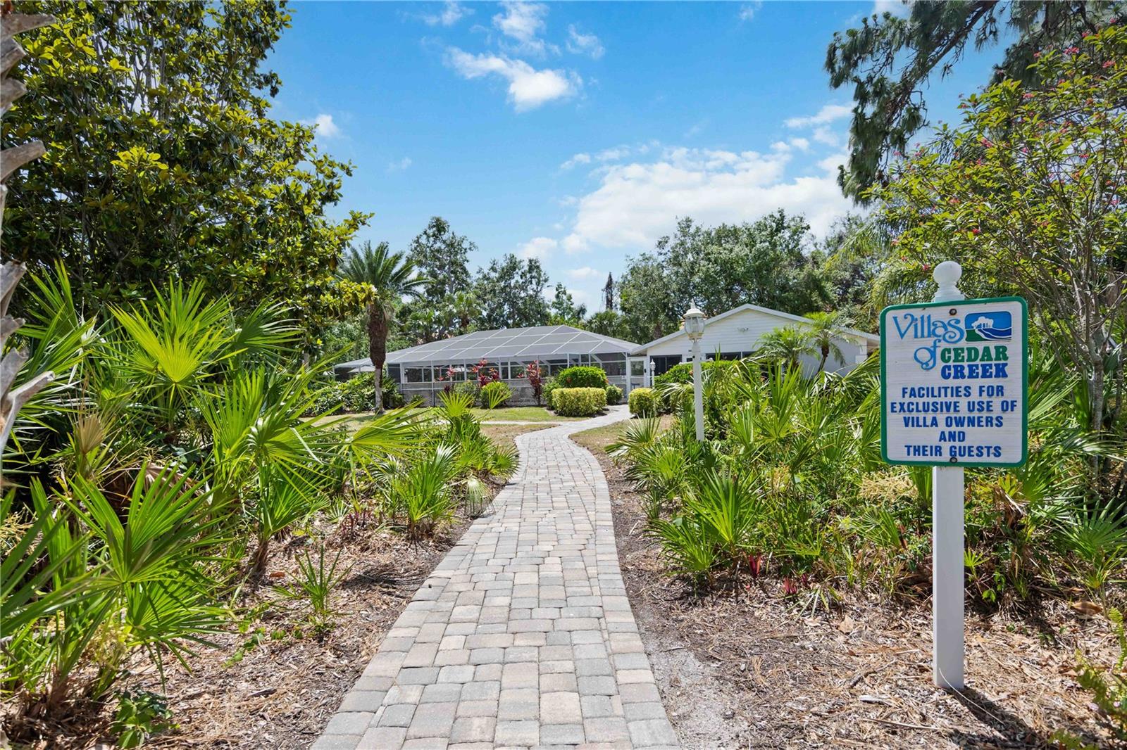 CEDAR CREEK - Residential