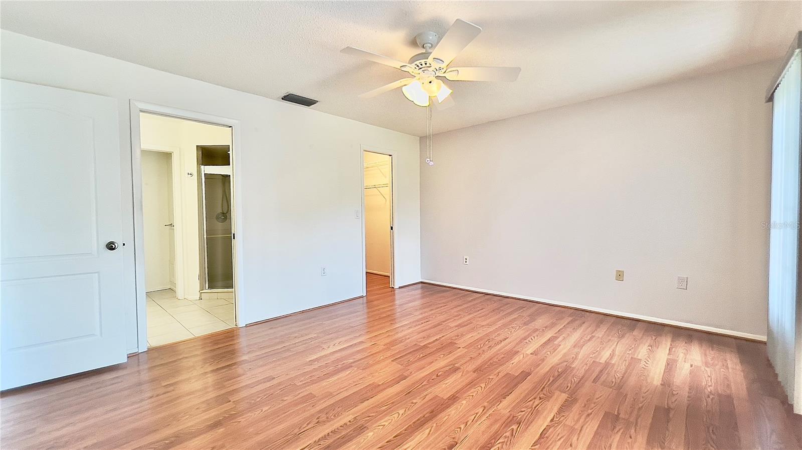 CEDAR CREEK - Residential