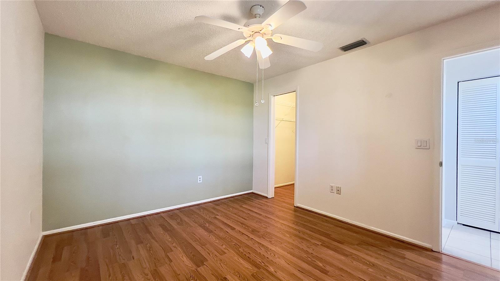 CEDAR CREEK - Residential