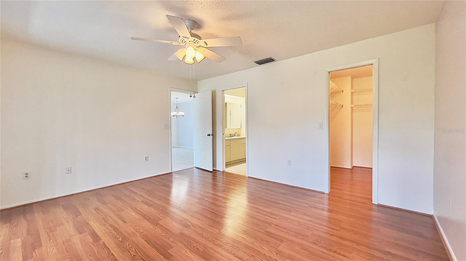 CEDAR CREEK - Residential