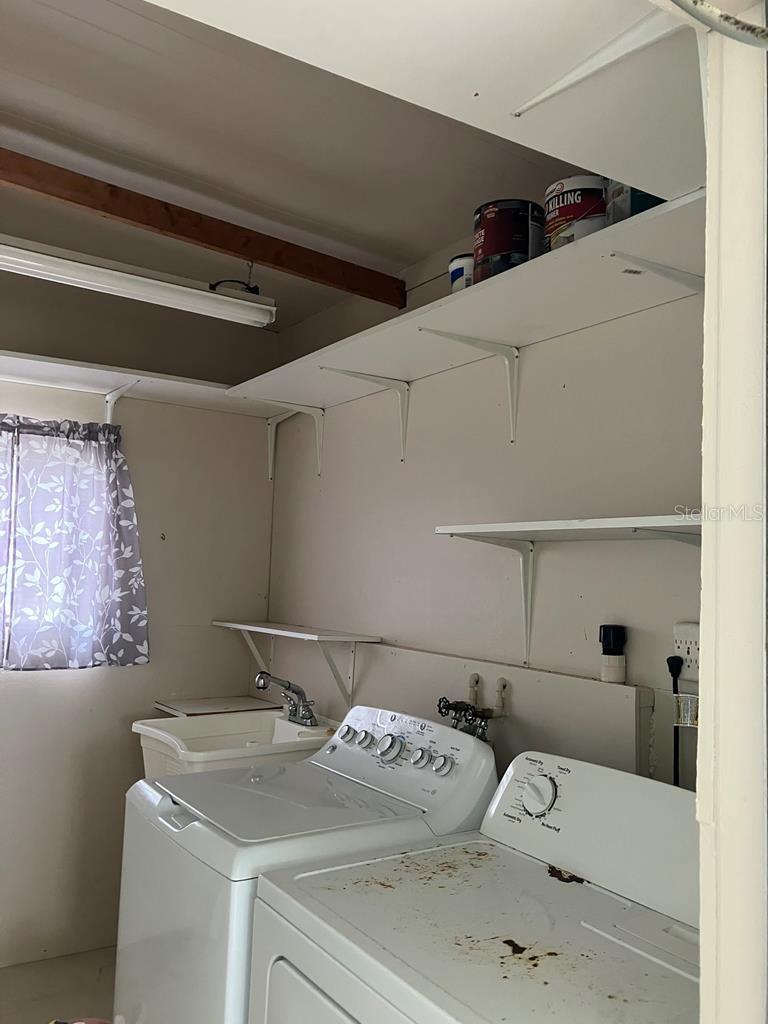 TAVARES LAKE FRANCES ESTATES - Residential