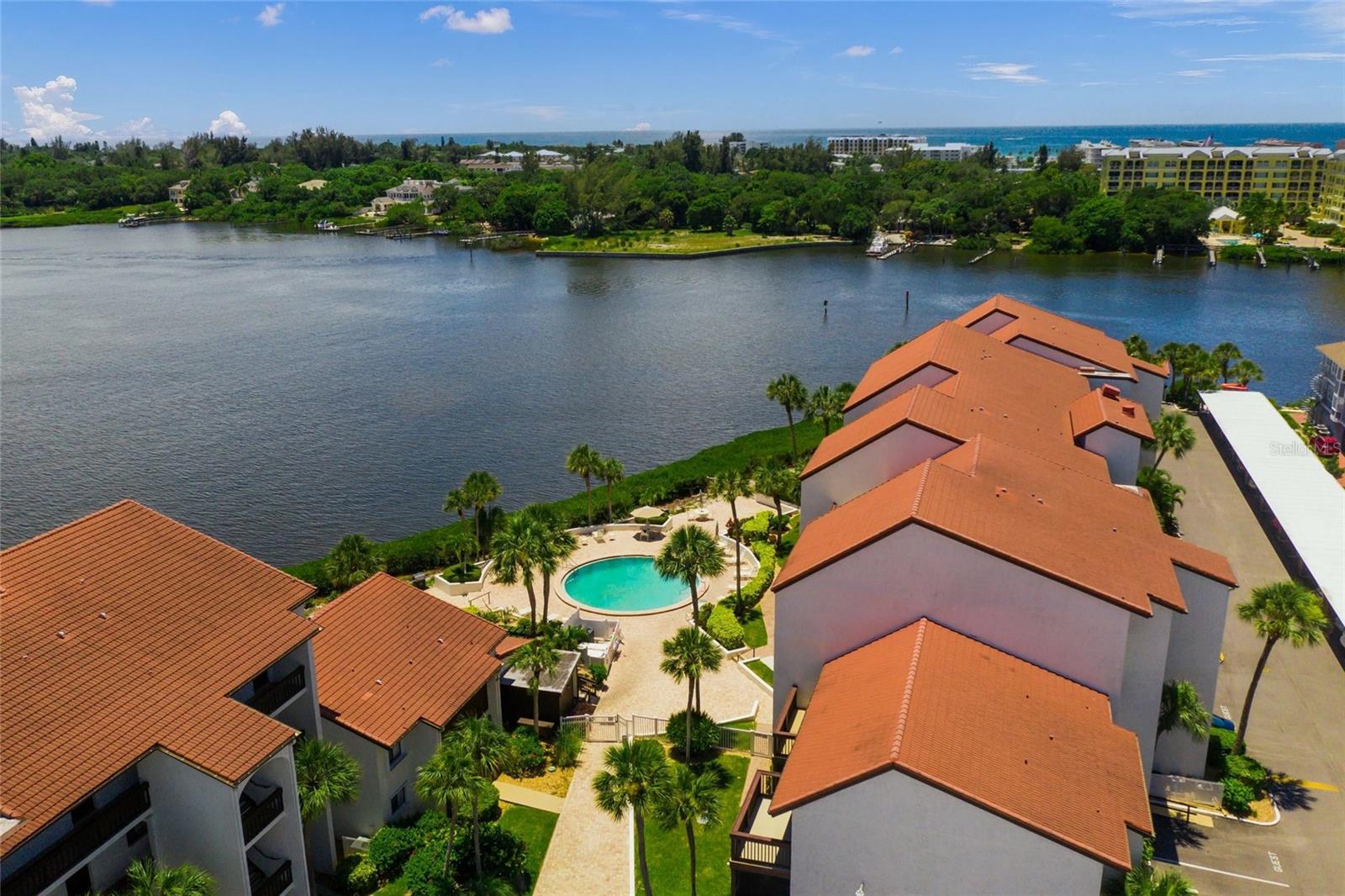 CASTEL DEL MARE - Residential