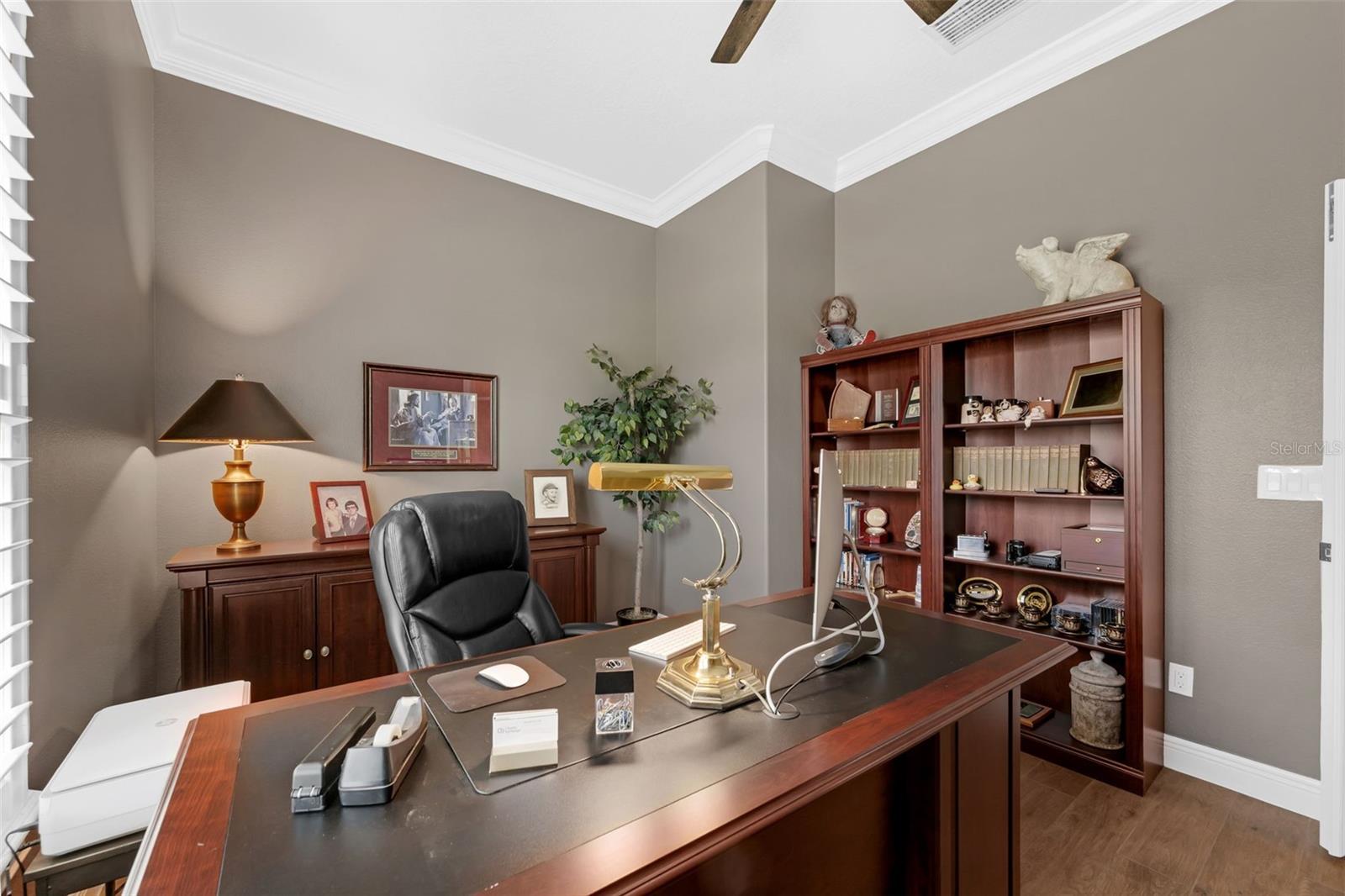 1462 PALM BAY COURT