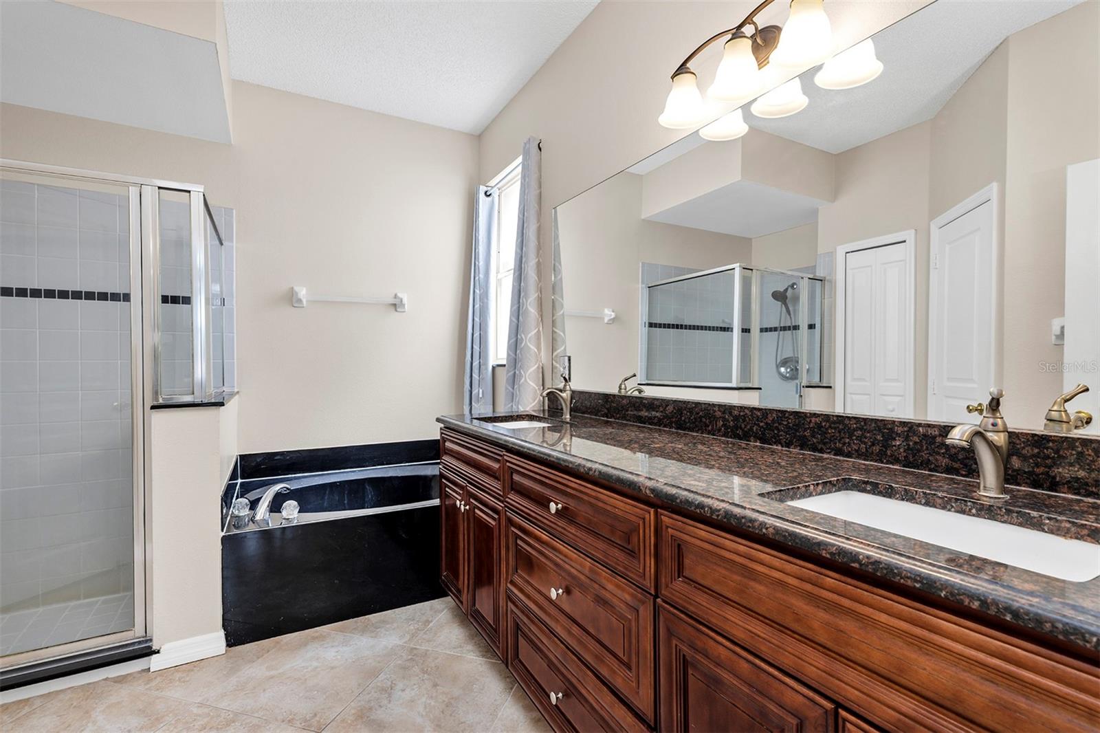 HUNTERS CREEK TR 545 - Residential