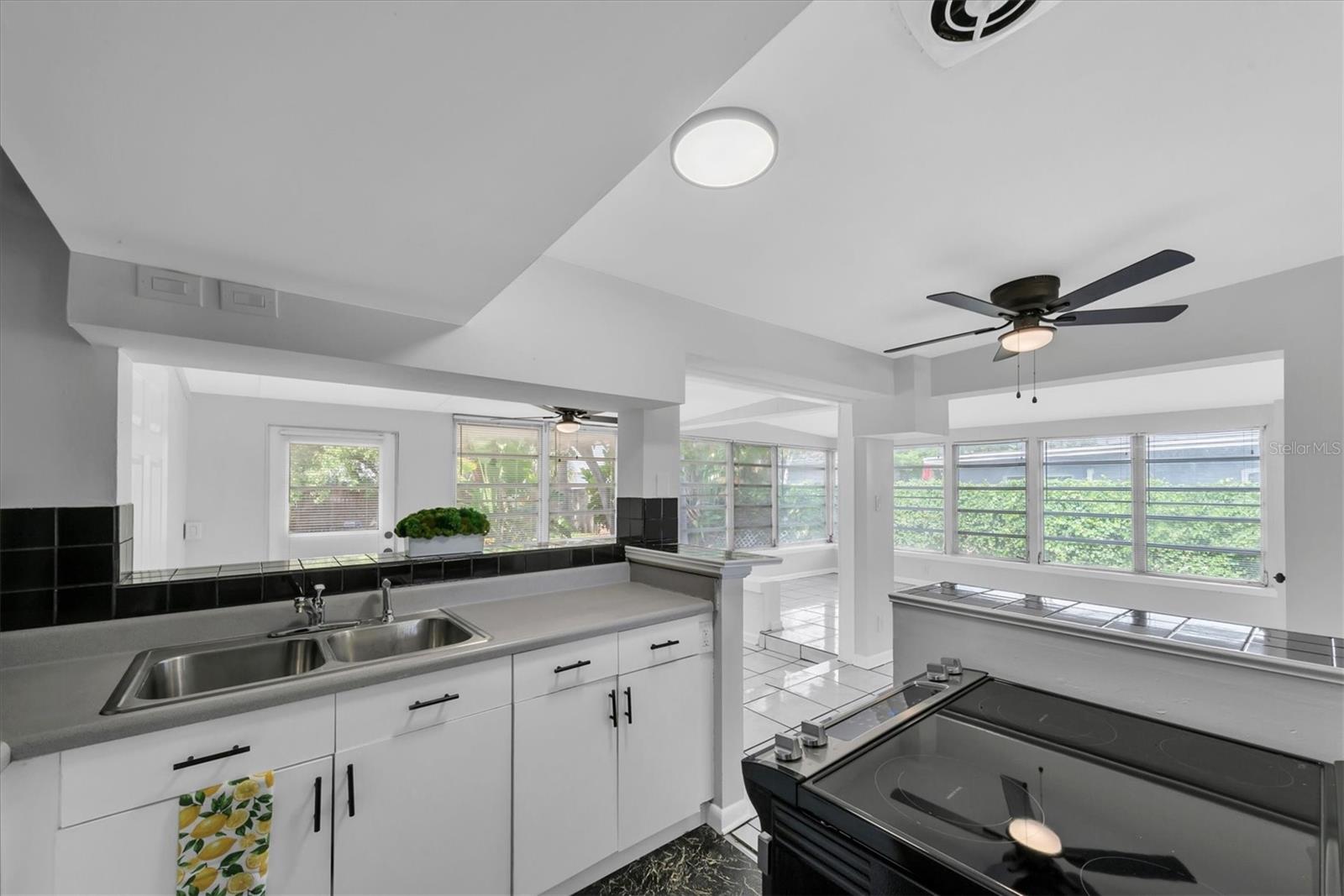 DOTSONS GROVE ESTATES - Residential