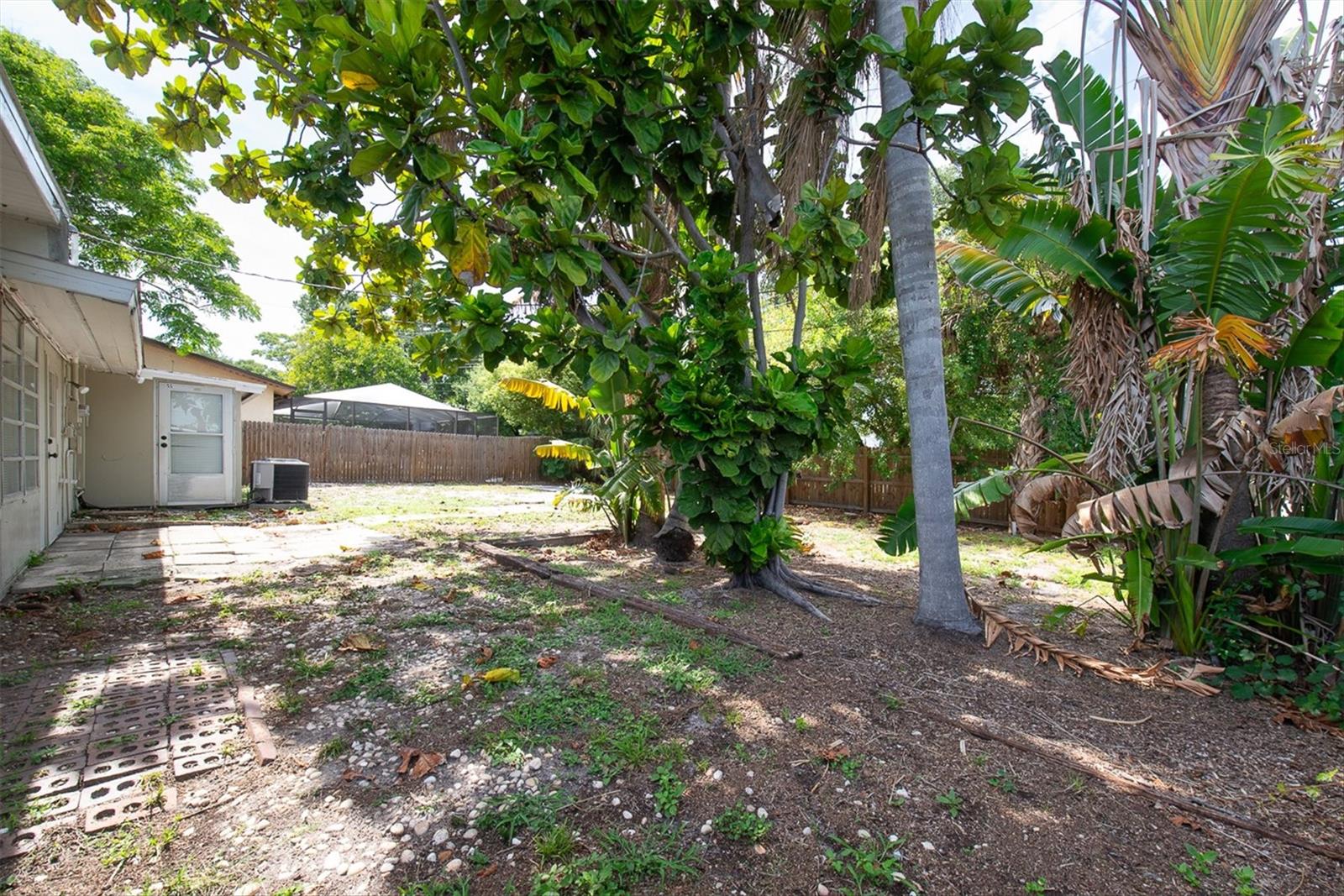 DOTSONS GROVE ESTATES - Residential